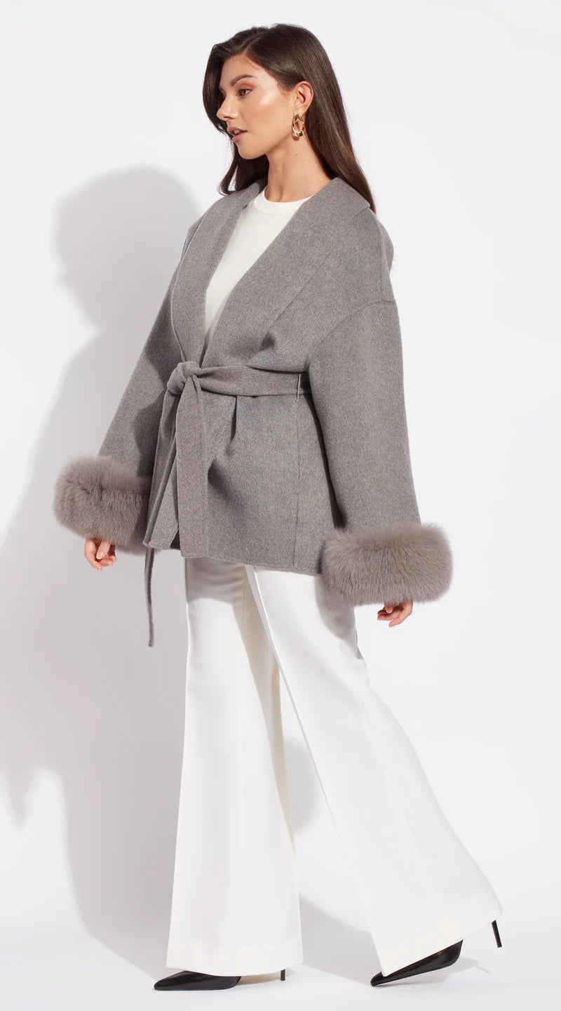 Il Victoria Moss in grigio perla